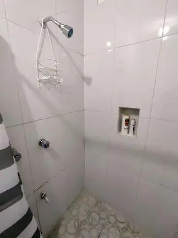 Paulina - Depto Cerca De Universidad Del Caribe Cancún 0*,  México